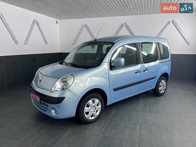 Синий Рено Кенгу, объемом двигателя 1.6 л и пробегом 160 тыс. км за 7500 $, фото 6 на Automoto.ua