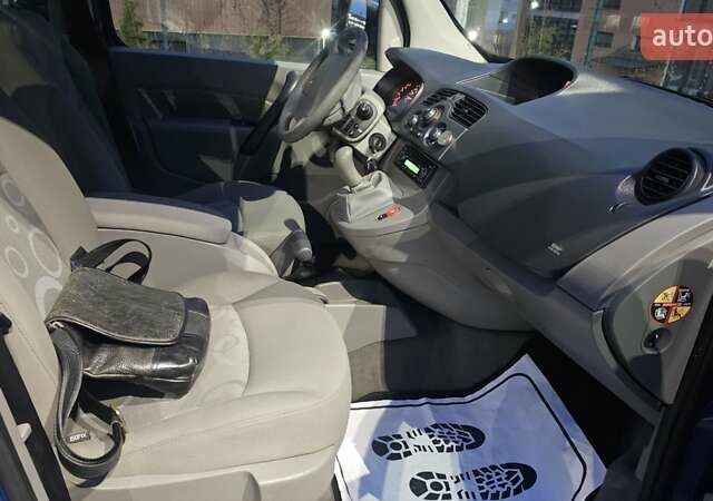 Синій Рено Кєнгу, об'ємом двигуна 1.5 л та пробігом 246 тис. км за 6350 $, фото 31 на Automoto.ua
