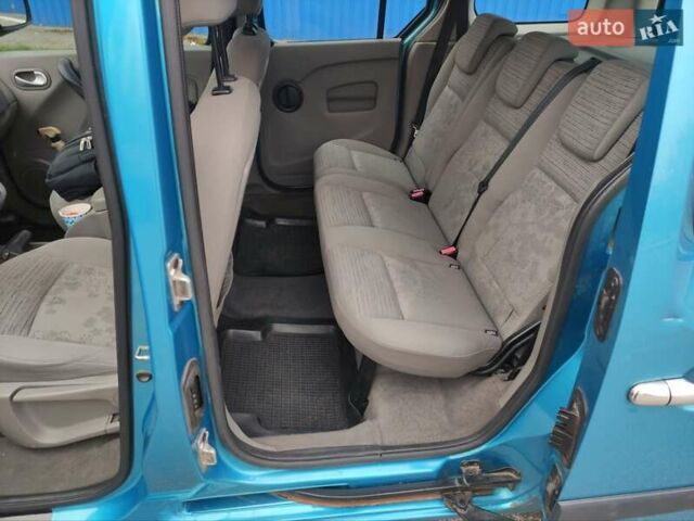 Синий Рено Кенгу, объемом двигателя 1.46 л и пробегом 230 тыс. км за 8100 $, фото 2 на Automoto.ua