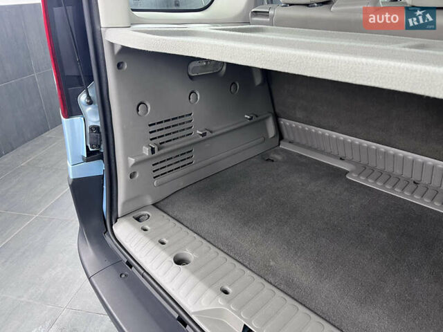 Синий Рено Кенгу, объемом двигателя 1.6 л и пробегом 160 тыс. км за 7500 $, фото 73 на Automoto.ua