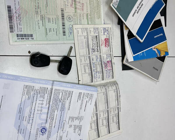 Синий Рено Кенгу, объемом двигателя 1.6 л и пробегом 160 тыс. км за 7500 $, фото 95 на Automoto.ua