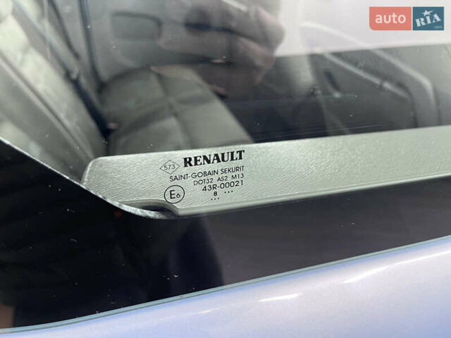 Синий Рено Кенгу, объемом двигателя 1.6 л и пробегом 160 тыс. км за 7500 $, фото 93 на Automoto.ua