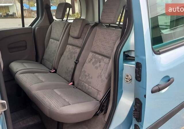 Синий Рено Кенгу, объемом двигателя 1.6 л и пробегом 177 тыс. км за 7650 $, фото 25 на Automoto.ua