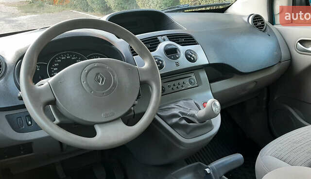 Синій Рено Кєнгу, об'ємом двигуна 1.6 л та пробігом 233 тис. км за 7999 $, фото 32 на Automoto.ua