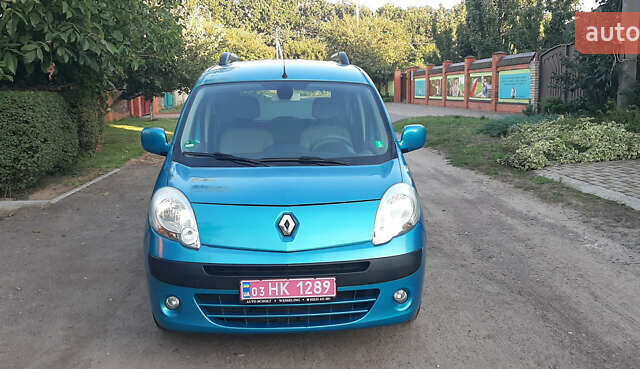 Синий Рено Кенгу, объемом двигателя 1.6 л и пробегом 233 тыс. км за 7750 $, фото 6 на Automoto.ua