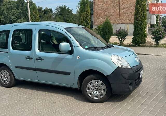 Синий Рено Кенгу, объемом двигателя 1.6 л и пробегом 229 тыс. км за 6300 $, фото 2 на Automoto.ua