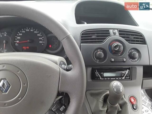 Синій Рено Кєнгу, об'ємом двигуна 1.6 л та пробігом 220 тис. км за 6900 $, фото 24 на Automoto.ua