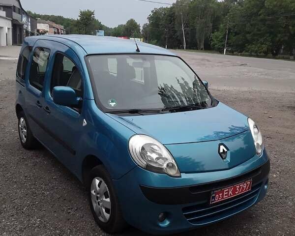 Рено Кєнгу 2009 у Хороле на Automoto.ua Синій Рено Кєнгу, об'ємом двигуна 1.6 л та пробігом 220 тис. км за 6900 $, фото 4 на Automoto.ua