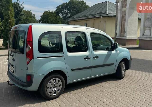 Синий Рено Кенгу, объемом двигателя 1.6 л и пробегом 229 тыс. км за 6300 $, фото 3 на Automoto.ua