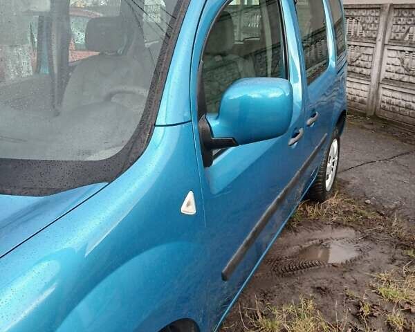 Синий Рено Кенгу, объемом двигателя 1.6 л и пробегом 220 тыс. км за 6850 $, фото 11 на Automoto.ua