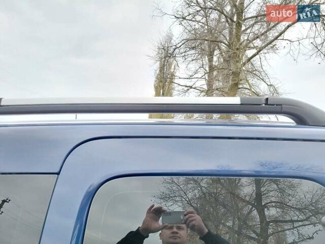 Синий Рено Кенгу, объемом двигателя 1.6 л и пробегом 199 тыс. км за 7900 $, фото 3 на Automoto.ua