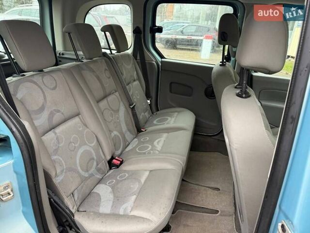 Синий Рено Кенгу, объемом двигателя 1.6 л и пробегом 183 тыс. км за 7550 $, фото 11 на Automoto.ua