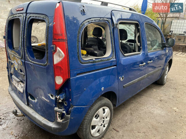 Синий Рено Кенгу, объемом двигателя 1.46 л и пробегом 300 тыс. км за 1999 $, фото 5 на Automoto.ua