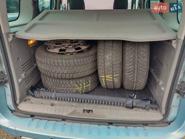 Синій Рено Кєнгу, об'ємом двигуна 1.5 л та пробігом 199 тис. км за 8250 $, фото 26 на Automoto.ua