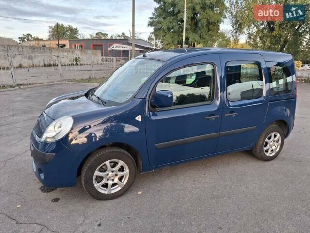 Синий Рено Кенгу, объемом двигателя 1.6 л и пробегом 182 тыс. км за 7750 $, фото 9 на Automoto.ua