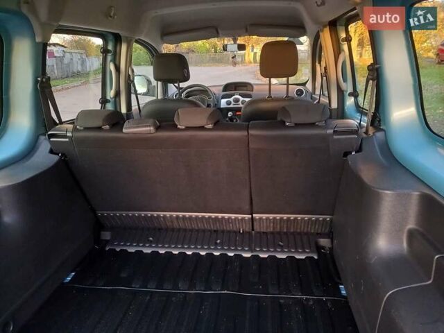 Рено Кєнгу 2011 у Звенигородка на Automoto.ua Синій Рено Кєнгу, об'ємом двигуна 1.5 л та пробігом 167 тис. км за 8999 $, фото 9 на Automoto.ua