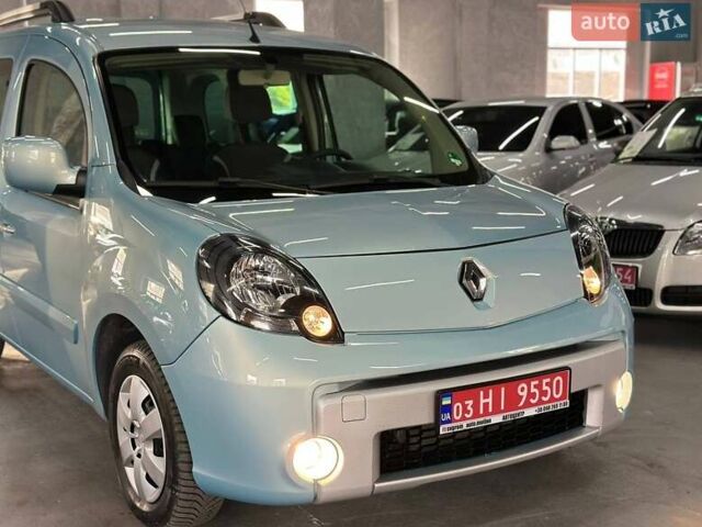 Синий Рено Кенгу, объемом двигателя 1.3 л и пробегом 166 тыс. км за 9499 $, фото 8 на Automoto.ua
