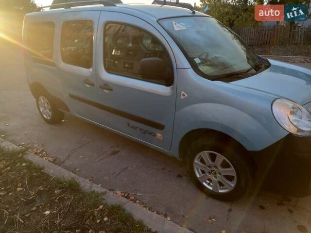 Рено Кєнгу 2011 у Звенигородка на Automoto.ua Синій Рено Кєнгу, об'ємом двигуна 1.5 л та пробігом 167 тис. км за 8999 $, фото 2 на Automoto.ua