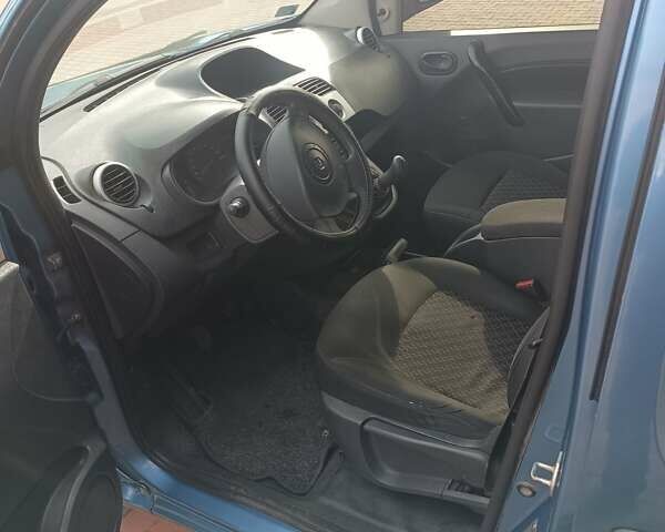 Синий Рено Кенгу, объемом двигателя 1.46 л и пробегом 158 тыс. км за 9400 $, фото 9 на Automoto.ua