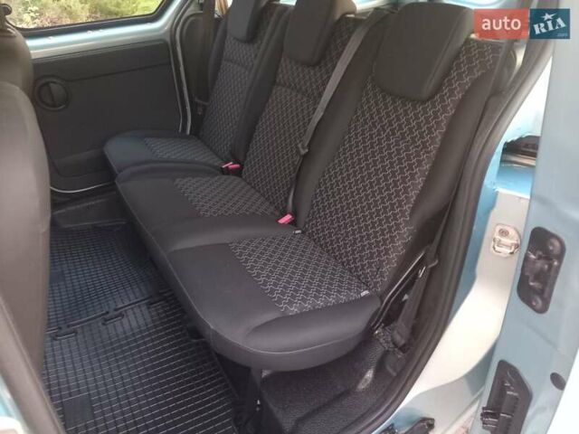 Рено Кєнгу 2011 у Звенигородка на Automoto.ua Синій Рено Кєнгу, об'ємом двигуна 1.5 л та пробігом 167 тис. км за 8999 $, фото 17 на Automoto.ua