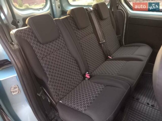 Рено Кєнгу 2011 у Звенигородка на Automoto.ua Синій Рено Кєнгу, об'ємом двигуна 1.5 л та пробігом 167 тис. км за 8999 $, фото 11 на Automoto.ua