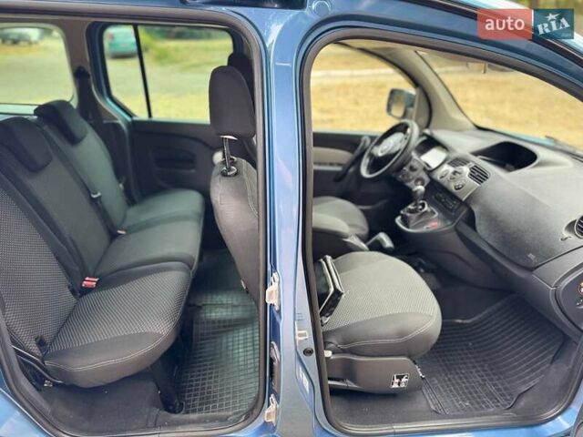 Синий Рено Кенгу, объемом двигателя 1.5 л и пробегом 208 тыс. км за 8500 $, фото 7 на Automoto.ua