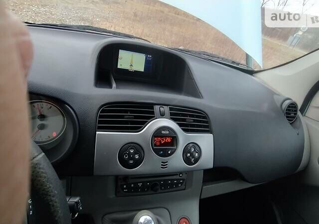 Синий Рено Кенгу, объемом двигателя 1.5 л и пробегом 274 тыс. км за 6500 $, фото 3 на Automoto.ua