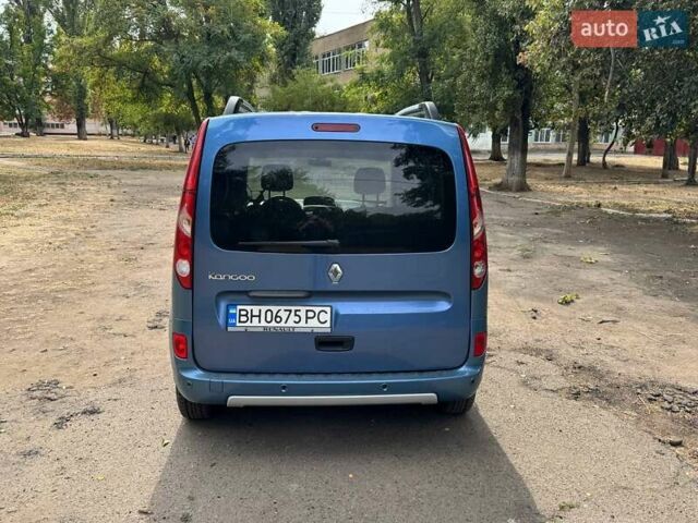 Синий Рено Кенгу, объемом двигателя 1.5 л и пробегом 208 тыс. км за 8500 $, фото 13 на Automoto.ua