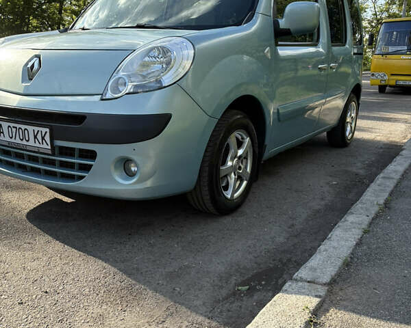 Синий Рено Кенгу, объемом двигателя 1.5 л и пробегом 156 тыс. км за 7300 $, фото 1 на Automoto.ua