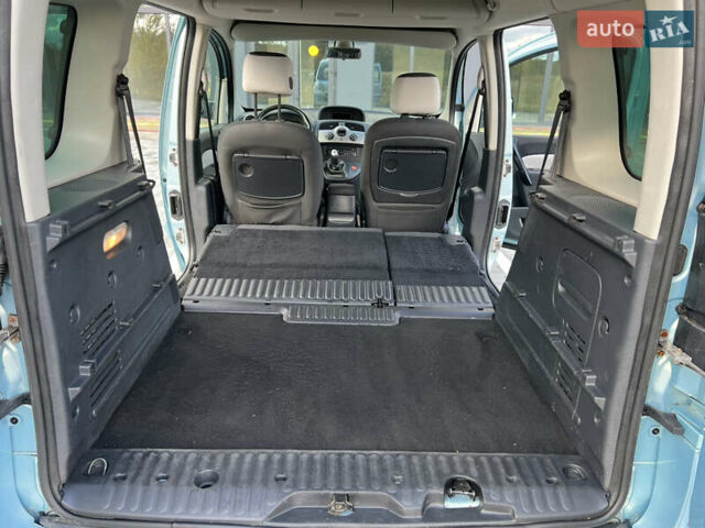 Синій Рено Кєнгу, об'ємом двигуна 1.5 л та пробігом 121 тис. км за 9700 $, фото 46 на Automoto.ua