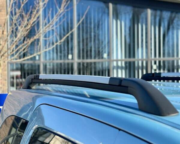 Синий Рено Кенгу, объемом двигателя 1.5 л и пробегом 215 тыс. км за 8999 $, фото 4 на Automoto.ua