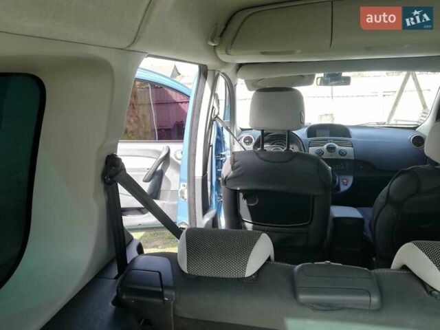 Синий Рено Кенгу, объемом двигателя 1.46 л и пробегом 220 тыс. км за 7200 $, фото 9 на Automoto.ua