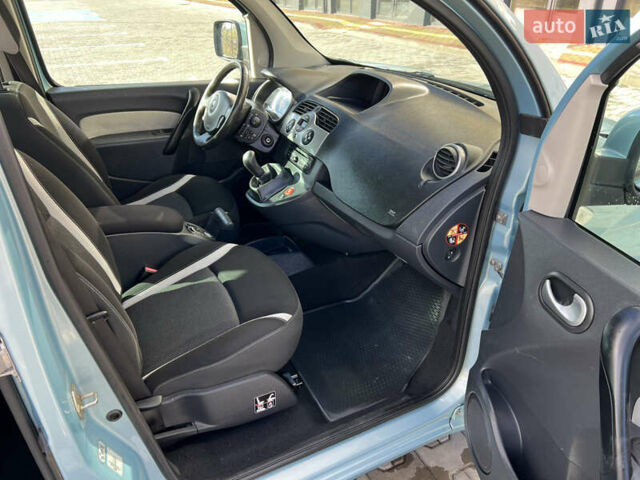 Синій Рено Кєнгу, об'ємом двигуна 1.5 л та пробігом 121 тис. км за 9700 $, фото 33 на Automoto.ua