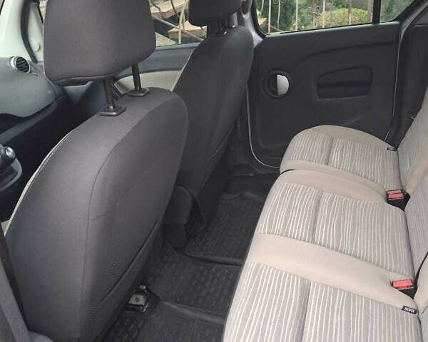 Синий Рено Кенгу, объемом двигателя 0 л и пробегом 150 тыс. км за 9000 $, фото 5 на Automoto.ua