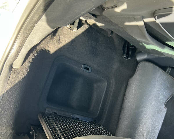 Синій Рено Кєнгу, об'ємом двигуна 1.5 л та пробігом 121 тис. км за 9700 $, фото 27 на Automoto.ua