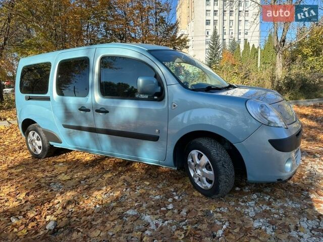 Синий Рено Кенгу, объемом двигателя 0 л и пробегом 34 тыс. км за 6800 $, фото 5 на Automoto.ua