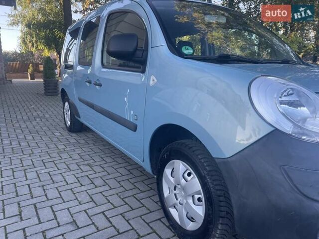 Синий Рено Кенгу, объемом двигателя 0 л и пробегом 12 тыс. км за 7650 $, фото 4 на Automoto.ua