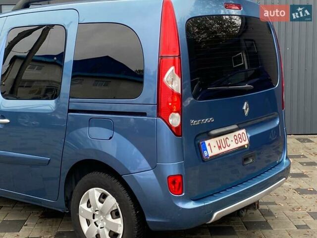 Синий Рено Кенгу, объемом двигателя 1.6 л и пробегом 178 тыс. км за 8750 $, фото 11 на Automoto.ua