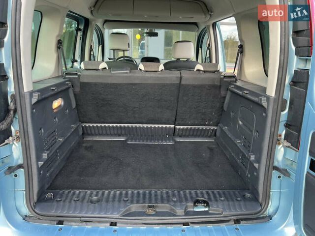 Синій Рено Кєнгу, об'ємом двигуна 1.5 л та пробігом 121 тис. км за 9700 $, фото 45 на Automoto.ua