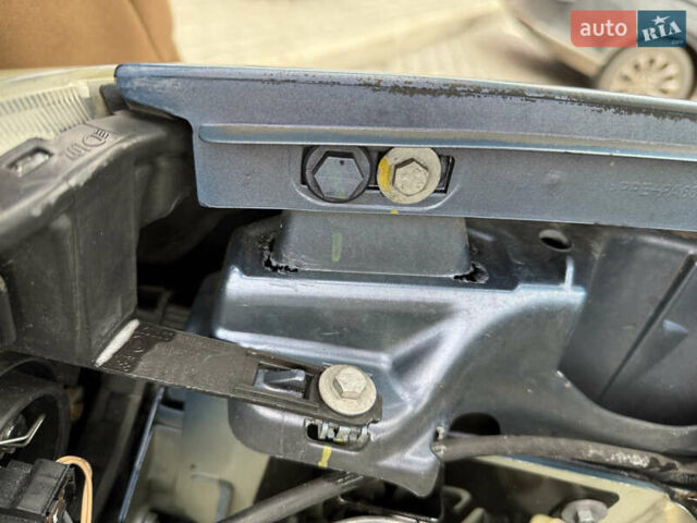 Синій Рено Кєнгу, об'ємом двигуна 1.5 л та пробігом 282 тис. км за 8750 $, фото 22 на Automoto.ua