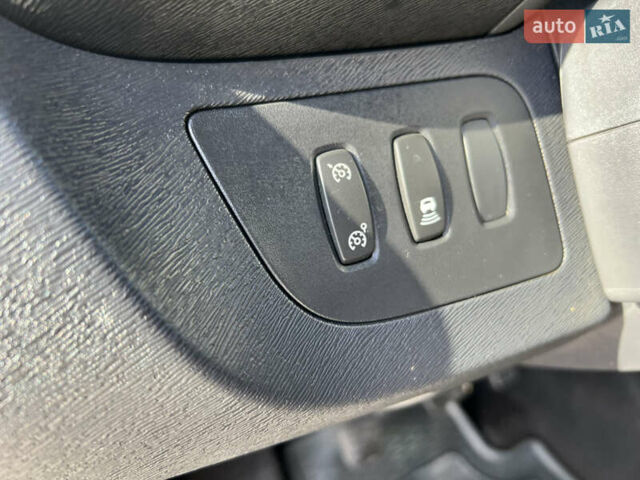 Синій Рено Кєнгу, об'ємом двигуна 1.5 л та пробігом 121 тис. км за 9700 $, фото 42 на Automoto.ua