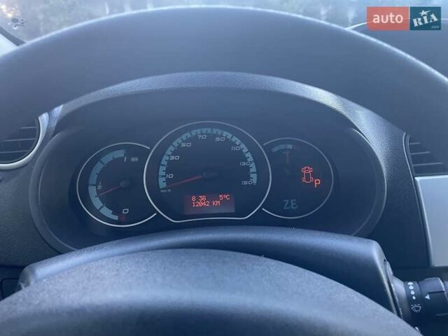 Синий Рено Кенгу, объемом двигателя 0 л и пробегом 12 тыс. км за 7650 $, фото 27 на Automoto.ua