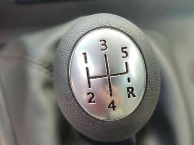 Синій Рено Кєнгу, об'ємом двигуна 1.5 л та пробігом 260 тис. км за 7900 $, фото 3 на Automoto.ua