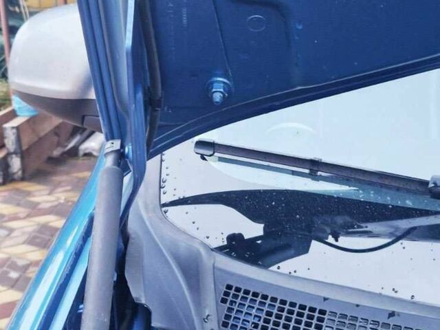 Рено Кенгу 2013 в Одессе на Automoto.ua Синий Рено Кенгу, объемом двигателя 1.5 л и пробегом 211 тыс. км за 10700 $, фото 20 на Automoto.ua