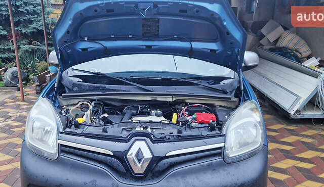 Рено Кенгу 2013 в Одессе на Automoto.ua Синий Рено Кенгу, объемом двигателя 1.5 л и пробегом 211 тыс. км за 10700 $, фото 14 на Automoto.ua