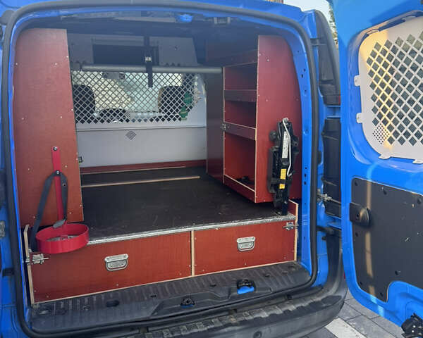 Рено Кєнгу 2013 у Дубно на Automoto.ua Синій Рено Кєнгу, об'ємом двигуна 0 л та пробігом 32 тис. км за 5200 $, фото 17 на Automoto.ua