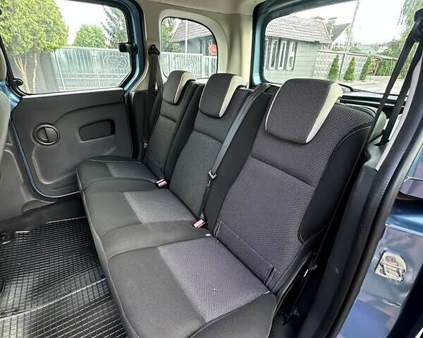 Синий Рено Кенгу, объемом двигателя 1.5 л и пробегом 208 тыс. км за 9700 $, фото 13 на Automoto.ua