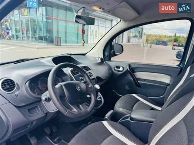 Синий Рено Кенгу, объемом двигателя 1.5 л и пробегом 331 тыс. км за 9400 $, фото 13 на Automoto.ua