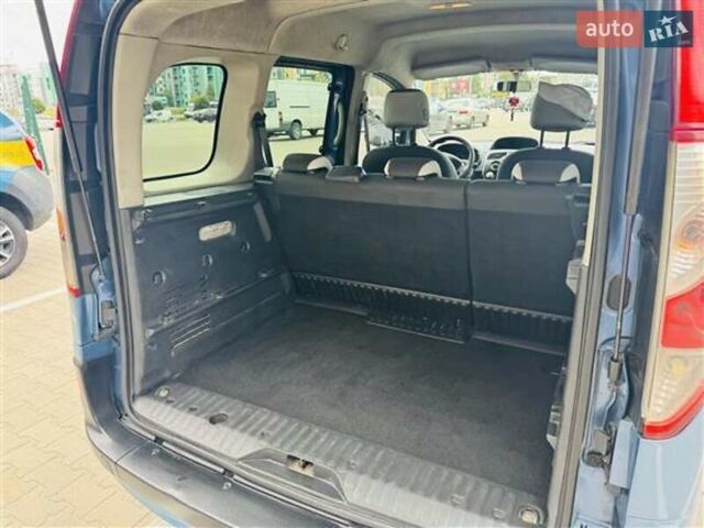 Синий Рено Кенгу, объемом двигателя 1.5 л и пробегом 331 тыс. км за 9400 $, фото 9 на Automoto.ua