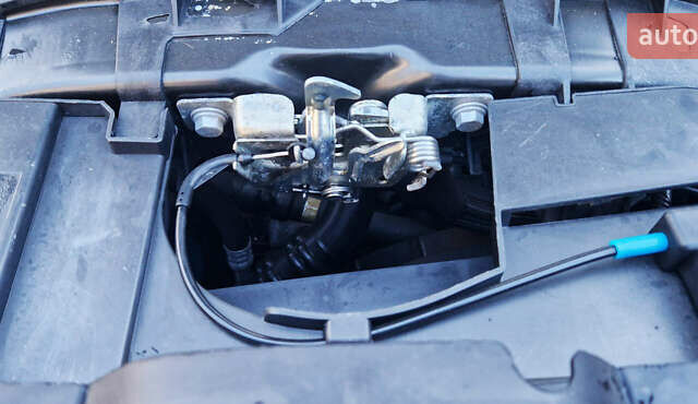 Рено Кенгу 2013 в Одессе на Automoto.ua Синий Рено Кенгу, объемом двигателя 1.5 л и пробегом 211 тыс. км за 10700 $, фото 17 на Automoto.ua